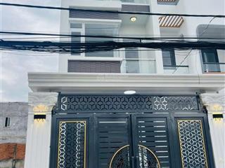 Chủ gửi bán nhà 1 trệt 1 lầu góc 2 mặt tiền biên hoà. dt 136m2. giá 3,95 tỷ