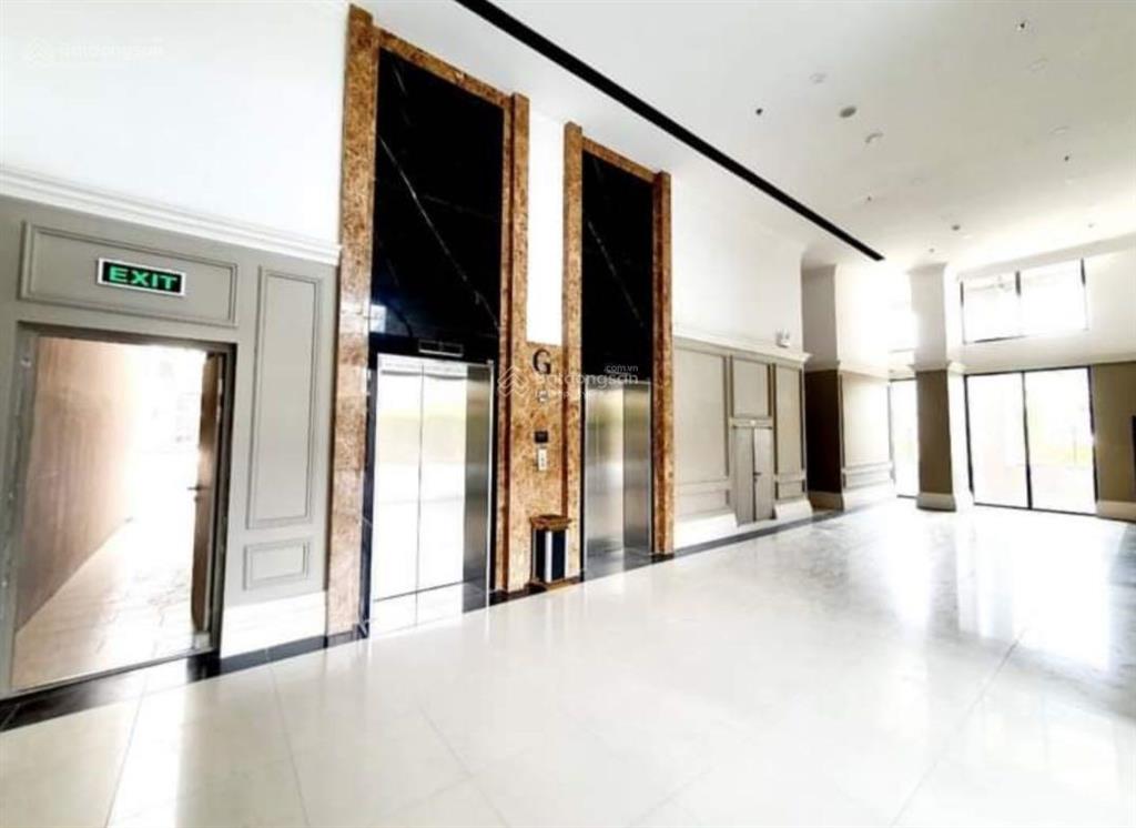 Cần vốn kinh doanh bán căn 3pn imperial thương mại có sổ fullnt 3,55 tỷ.  0963 129 *** xem nhà