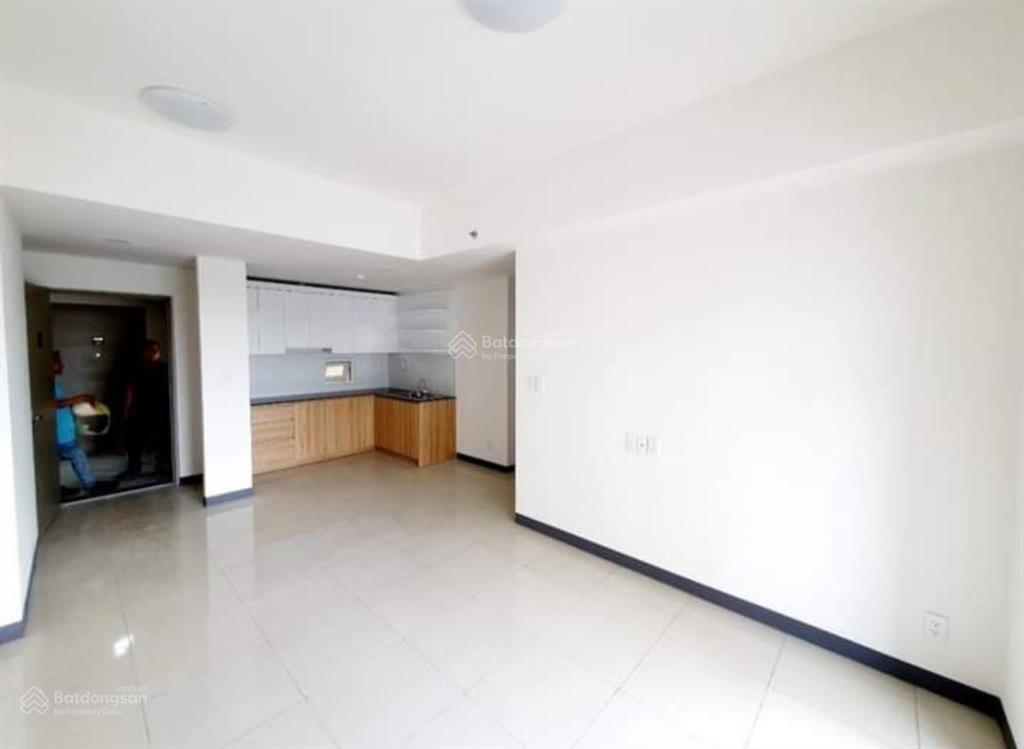 Cần vốn kinh doanh bán căn 3pn imperial thương mại có sổ fullnt 3,55 tỷ.  0963 129 *** xem nhà