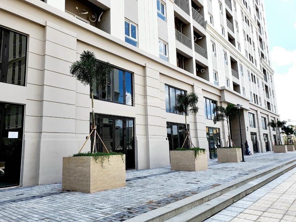 Cần vốn kinh doanh bán căn 3pn imperial thương mại có sổ fullnt 3,55 tỷ.  0963 129 *** xem nhà