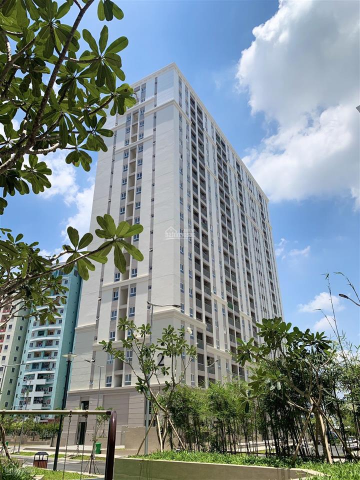 Căn hộ sổ hồng 2pn  2,7 tỷ thương mại imperial place.  0963 129 *** mr đạt
