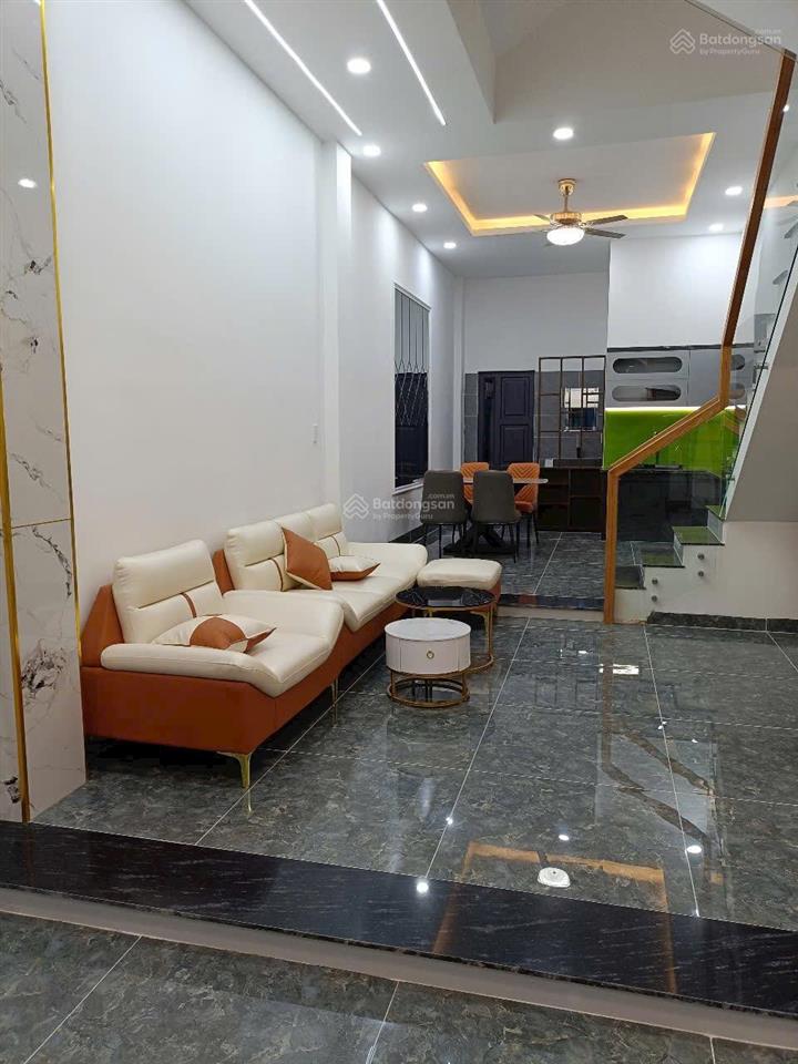 Nhà góc icon central. ngay chợ thông dụng. liền kề kcn vsip1. đường dt743. gần vincom dĩ an