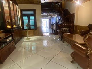 Bán nhà 4 tầng hxh cách chợ cây xoài 50m gần bv lê văn thịnh q2, tặng nội thất nhà góc đẹp