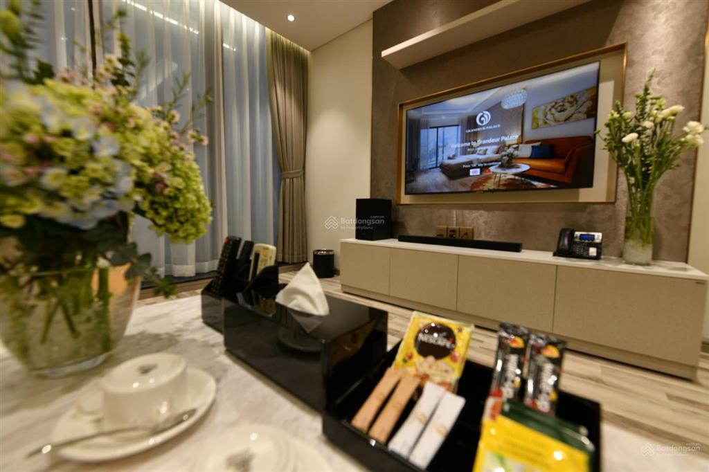 Chủ nhà cho thuê căn hộ 3pn, 2wc, 138m2 đẹp nhất grandeur palace giá ưu đãi.  0943 730 ***