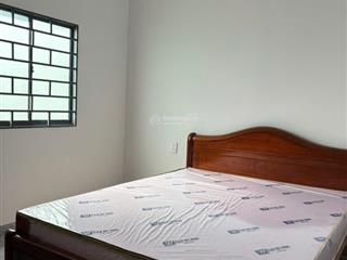 Bán nhà gần biển 95m2 chỉ 8,2 tỷ. ba mặt thoáng đang cho thuê 11tr/th. đường nguyễn khắc viện