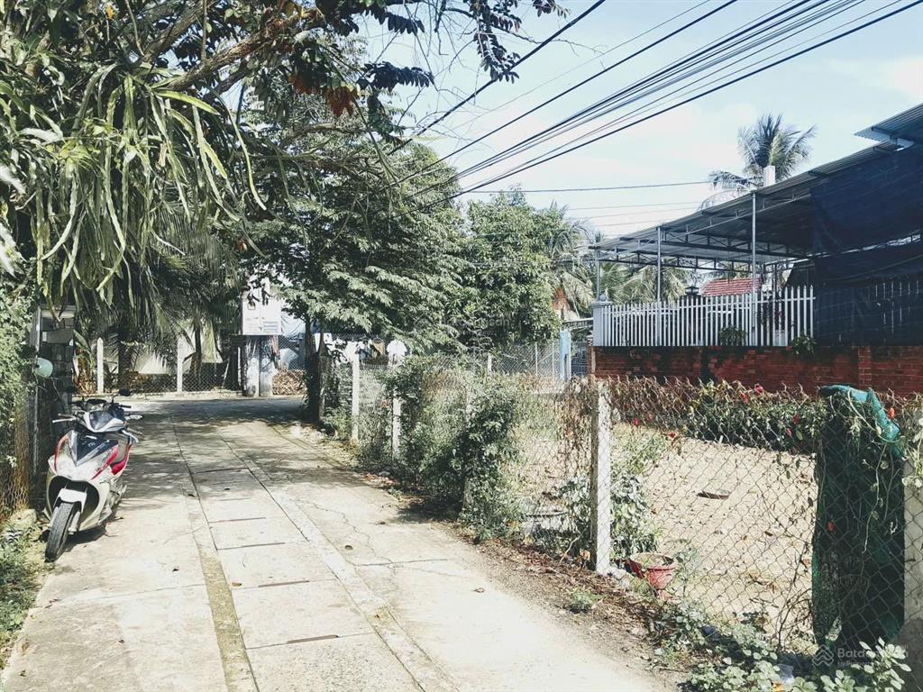 Bán đất 2 mặt tiền đường xuân phong oto vi vu sổ đỏ công chứng ngay phường bắc nha trang khánh hòa