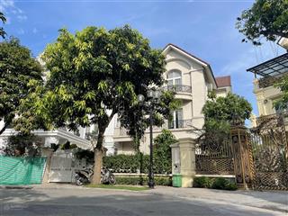 Gia đình cần bán lô biệt thự đơn lập hs8 view sông công viên vinhomes riverside