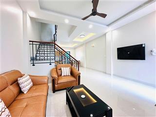 Cho thuê căn nhà phố 3 phòng ngủ đầy đủ nội thất tại khu công nghiệp vsip 2 bình dương
