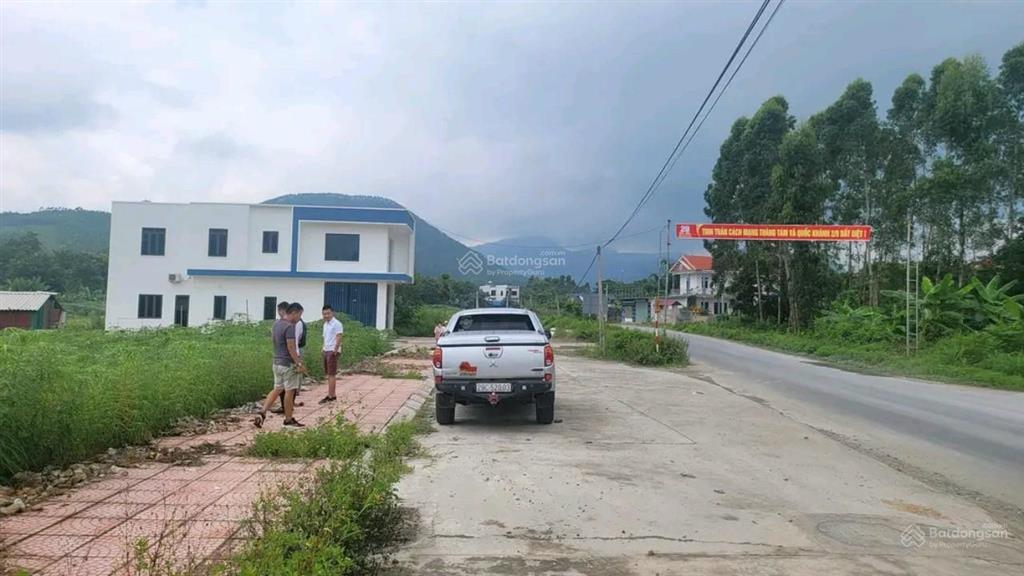 Đấu giá quang sơn, 140m2 full thổ cư view trường học