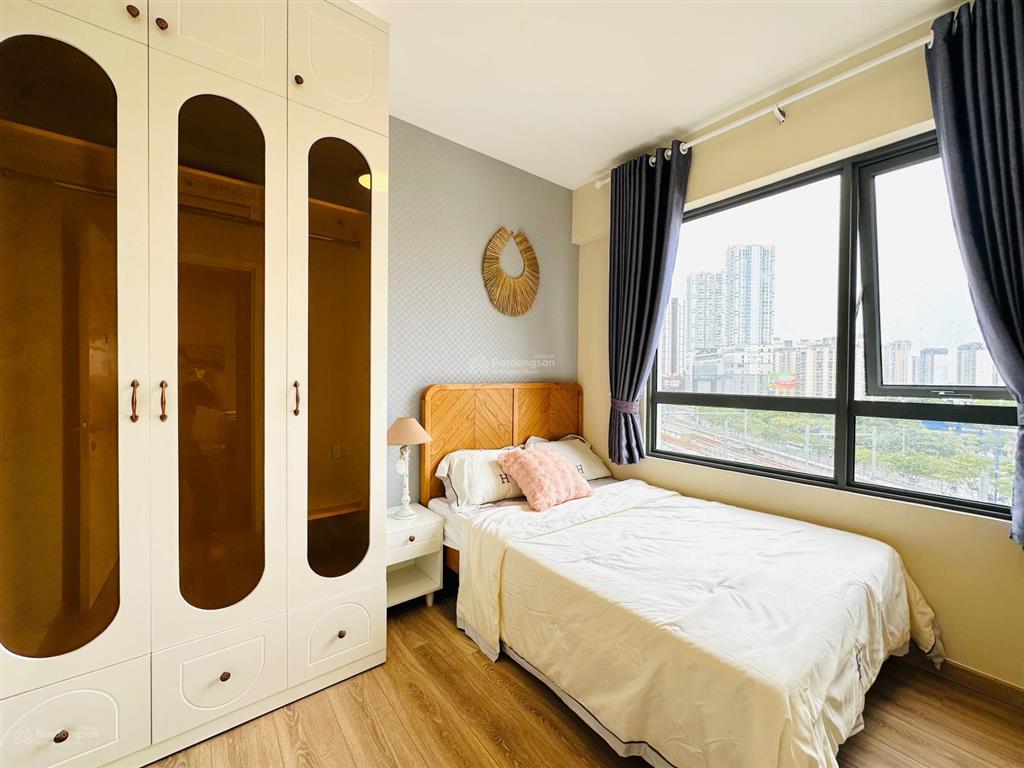 Bán căn 3pn masteri thảo điền nội thất cao cấp mới 100%. hỗ trợ vay bank 80%