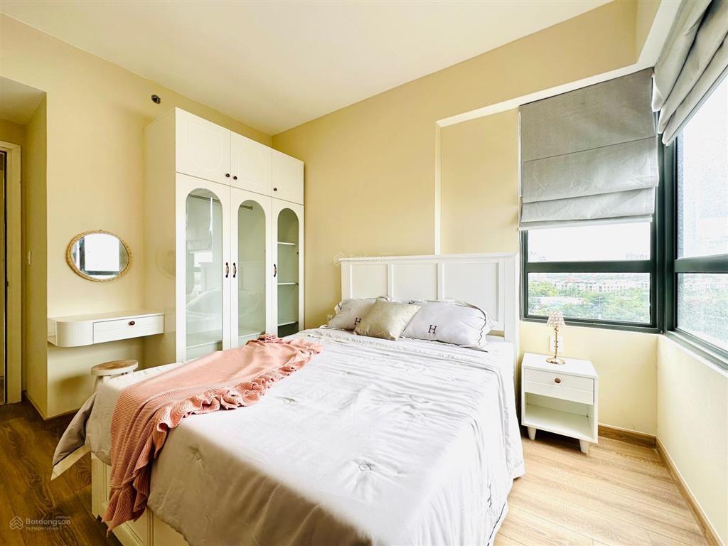 Bán căn 3pn masteri thảo điền nội thất cao cấp mới 100%. hỗ trợ vay bank 80%