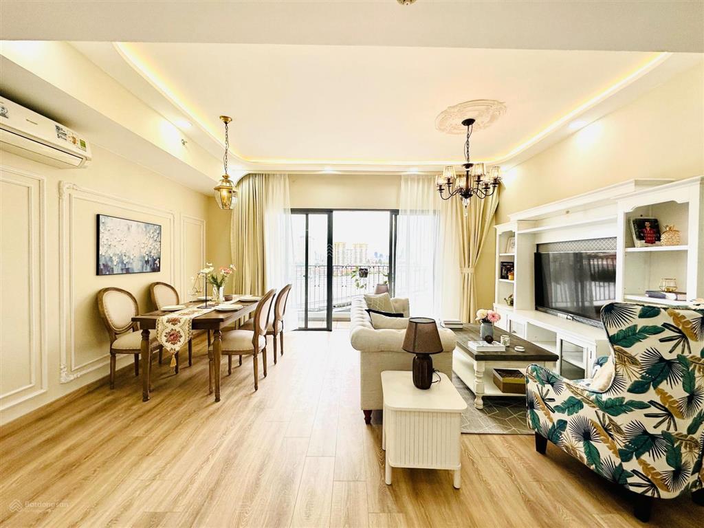 Bán căn 3pn masteri thảo điền nội thất cao cấp mới 100%. hỗ trợ vay bank 80%