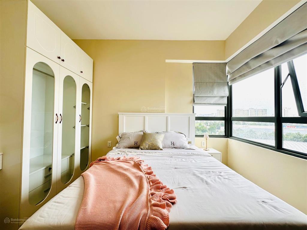 Bán căn 3pn masteri thảo điền nội thất cao cấp mới 100%. hỗ trợ vay bank 80%