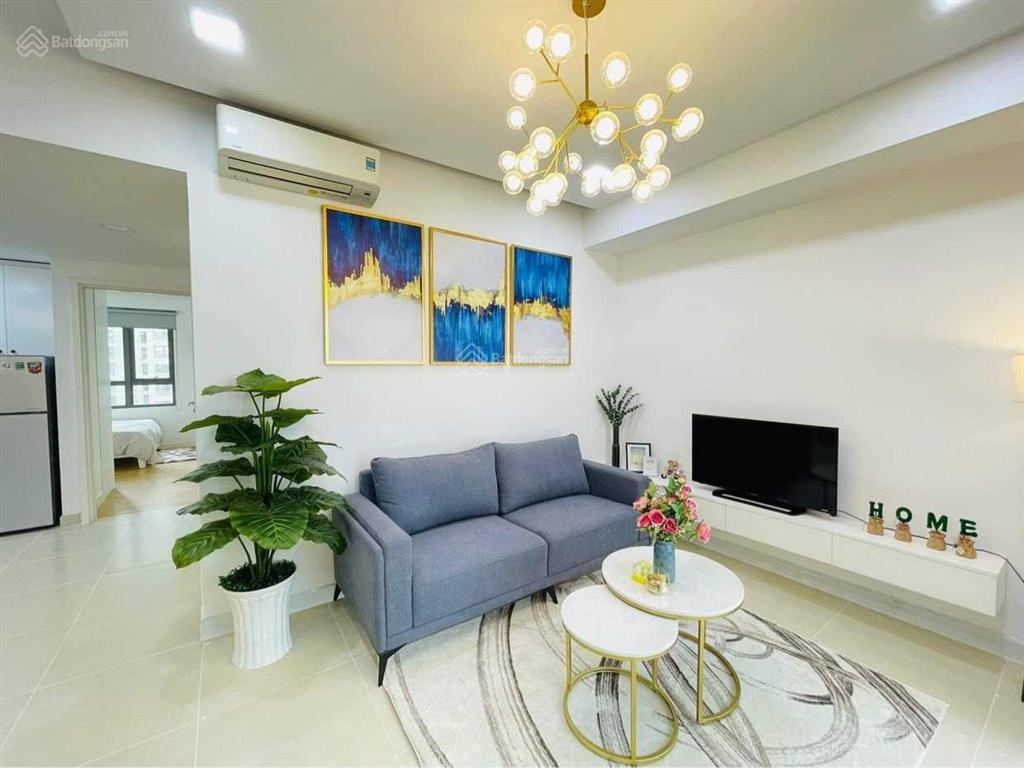 Chính chủ gửi bán căn hộ 2pn view sông giá cực rẻ  có sẵn nội thất đẹp