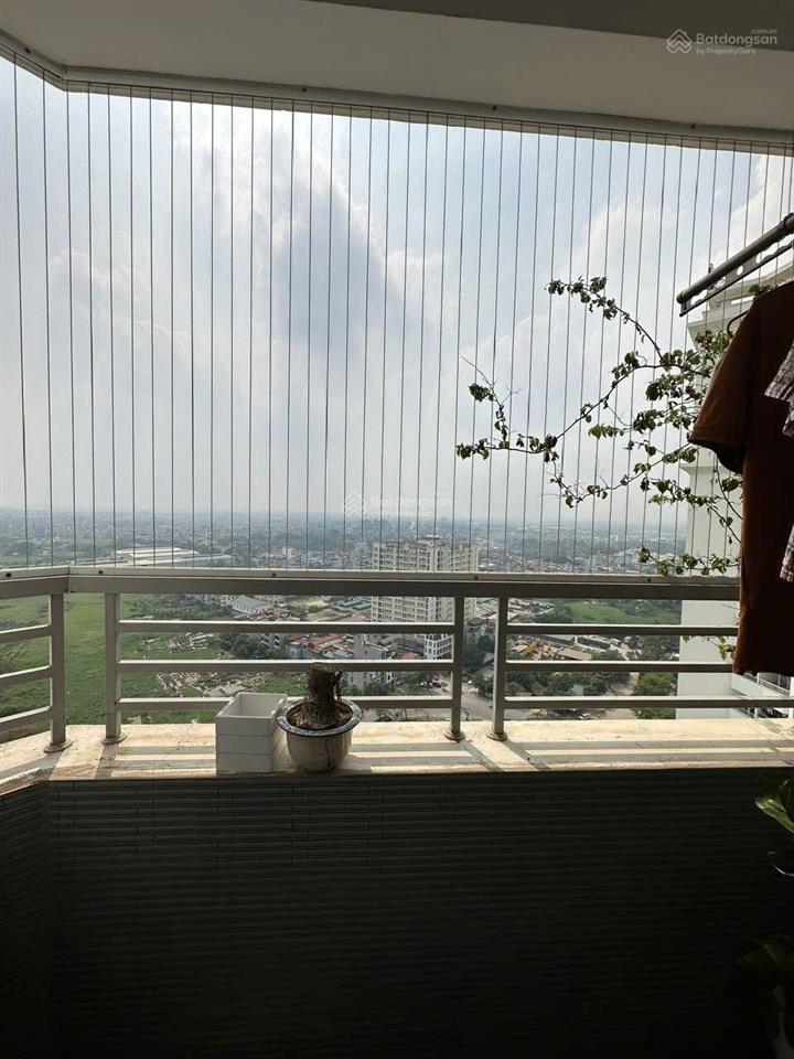 Cần chuyển nhượng căn hộ 88m2, 2pn, 2vs tecco garden, căn góc hai mặt thoáng mát, giá tốt nhất.