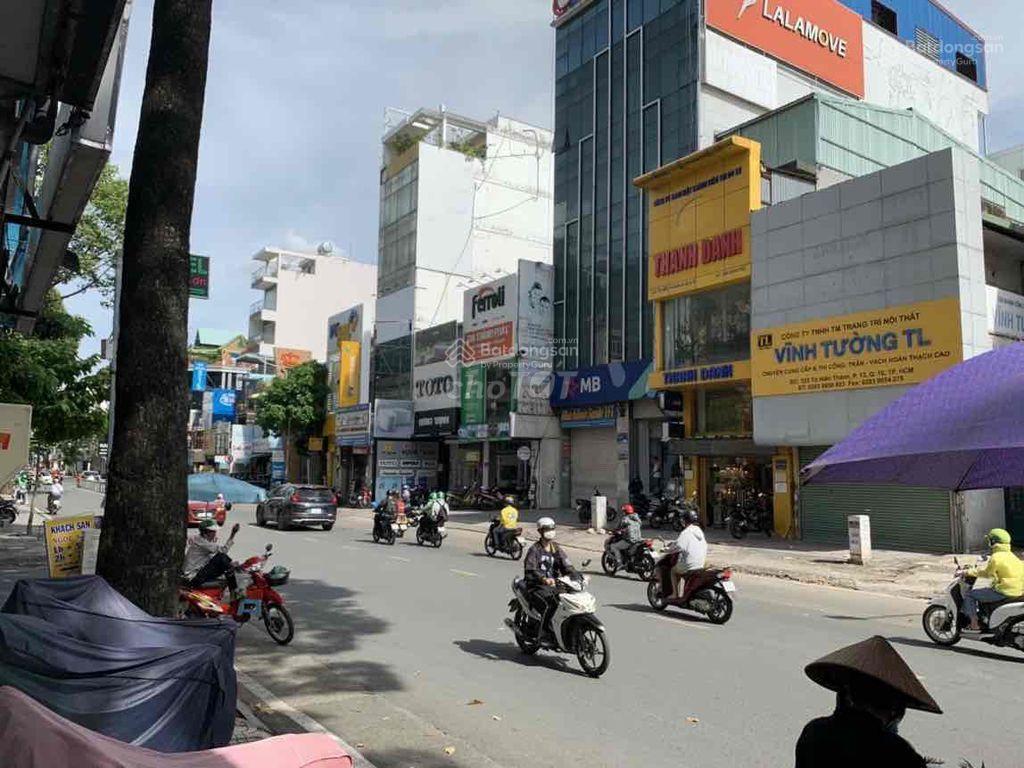 Cần bán khuôn đất đẹp hẻm xe hơi bùi đình túy. dt 7x20m. phù hợp xây tòa nhà. cần bán gấp 13.8 tỷ