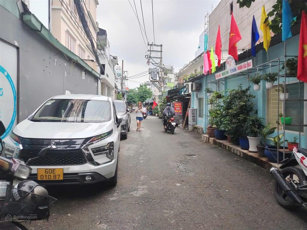 Bán khuôn đất đẹp dt 4.7x20m. hiện trạng cấp 4. hẻm 6m lê quang định. phù hợp xây tòa nhà 6 tầng