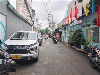 Bán khuôn đất đẹp dt 4.7x20m. hiện trạng cấp 4. hẻm 6m lê quang định. phù hợp xây tòa nhà 6 tầng