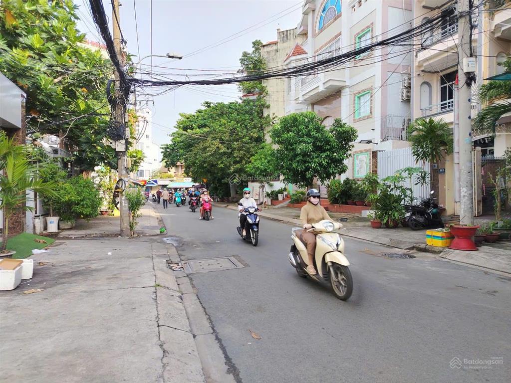 Cần bán gấp nhà mặt tiền vũ ngọc phan  đường rộng 16m  vỉa hè 3m  ngay bv gia định nơ trang long