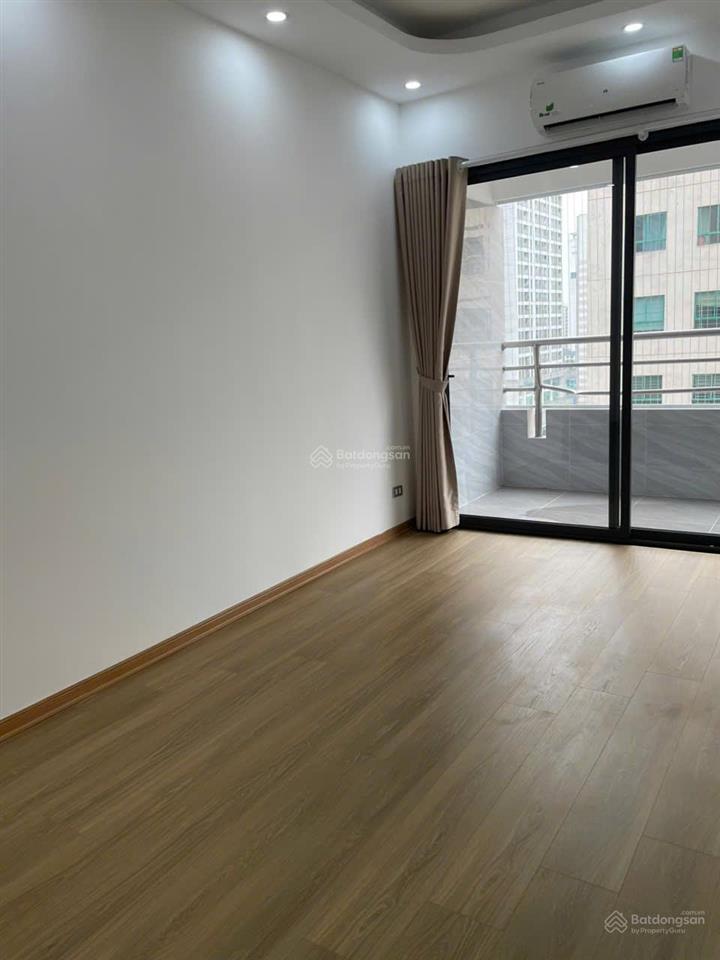Bán gấp căn hộ chung cư trung yên 1, vũ phạm hàm 3pn 2wc, dt 102m2 giá 7.3 tỷ, 0917 495 ***
