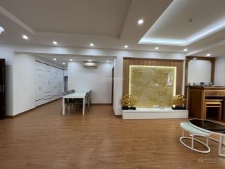 Bán gấp căn hộ chung cư licogi 13 khuất duy tiến 3pn 2wc dt 120m2 giá 7 tỷ  e. hoà 0917 495 ***