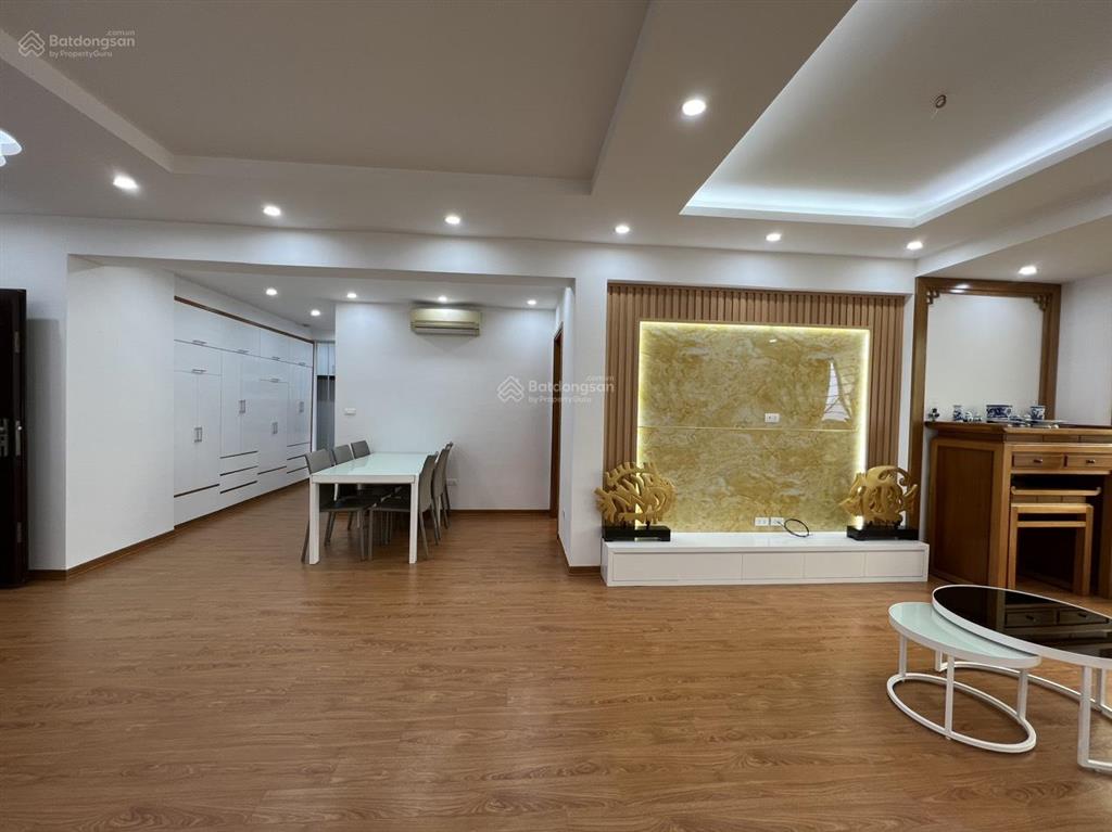 Bán gấp căn hộ chung cư cao cấp eurowindow 27 trần duy hưng 3pn 2wc dt140m giá 12 tỷ 0917 495 ***