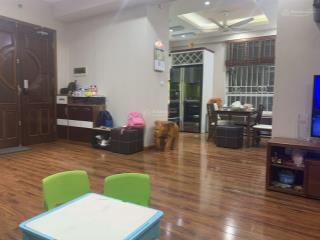 Bán gấp căn hộ chung cư cao cấp toà kosmo tây hồ 161 xuân la 2pn 2wc dt 75m2, giá 7.8 tỷ