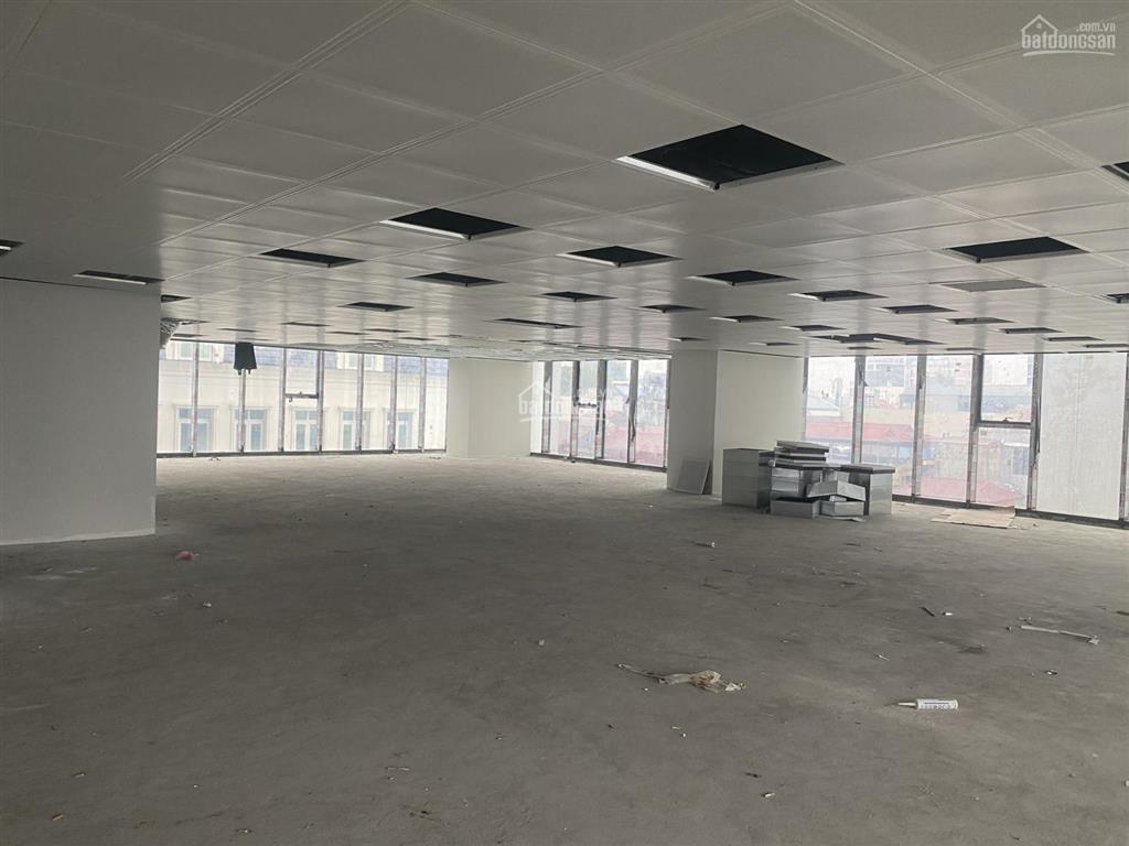 Bql tòa golden park cho thuê sàn văn phòng thương mại diện tích 1600m2 cắt từ 100m2, 299 ng/m2/th