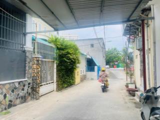 Bán nhà cấp 4 hẻm 5m phước hải dt 64.8m2 có chỗ đậu oto trước nhà giá 4 tỷ 0936 726 ***