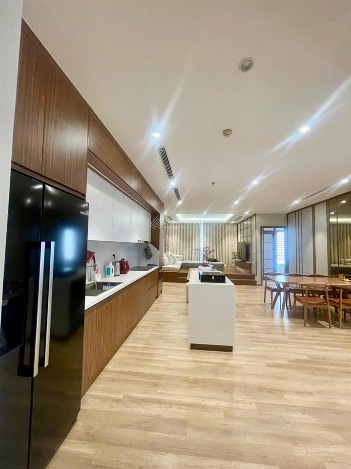Hoa hậu đẹp nhất ecopark căn hộ 3 phòng ngủ landmark 113m2 nội thất nhật, 13tỷ view hồ thiên nga