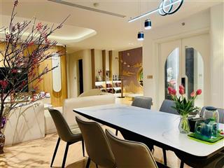 Chủ nhà đi úc bán căn hộ 3 phòng ngủ 3wc park premium ecopark đi thang máy riêng 166m2 giá 10tỷ800