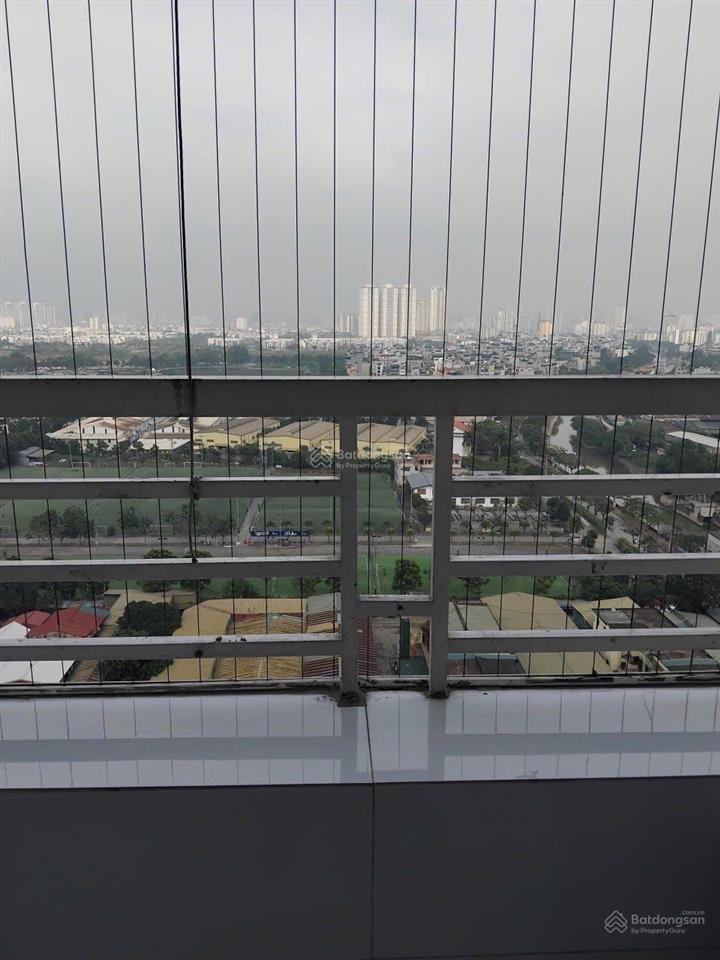 Bán gấp cc 2 phòng ngủ đại thanh, nội thất đẹp, sổ đỏ, căn góc, view thoáng, dt 56m2, giá 3x