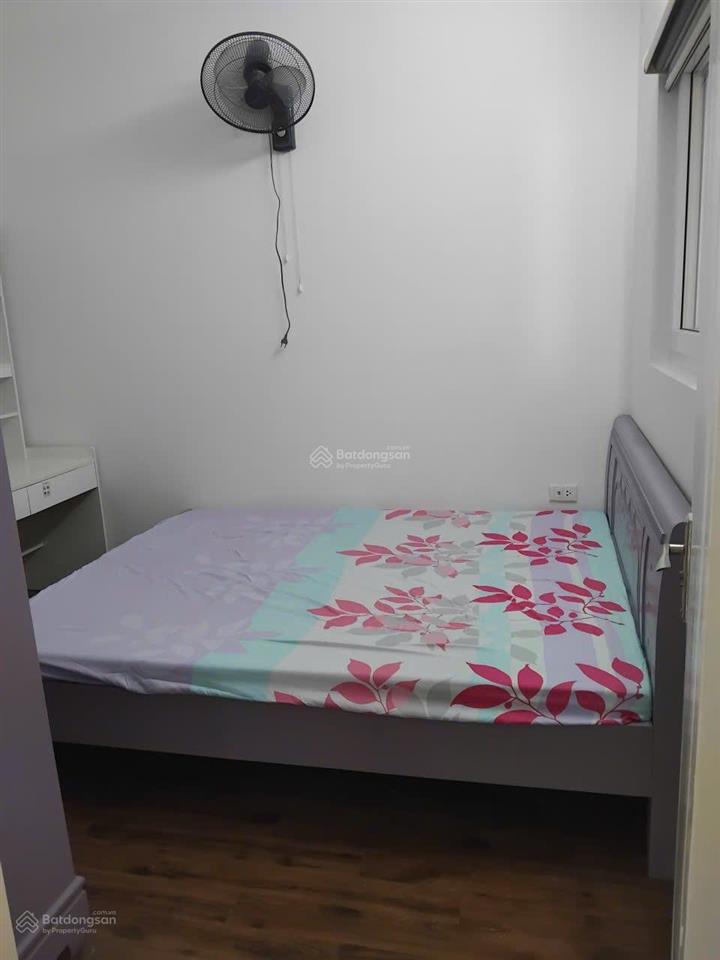 Bán gấp cc 2 phòng ngủ đại thanh, nội thất đẹp, sổ đỏ, căn góc, view thoáng, dt 56m2, giá 3x