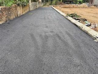 Còn duy nhất 1 lô full thổ cư mặt đường áp phan tại cẩm lĩnh,ba vì,hà nội, cách hồ suối hai chỉ 1km