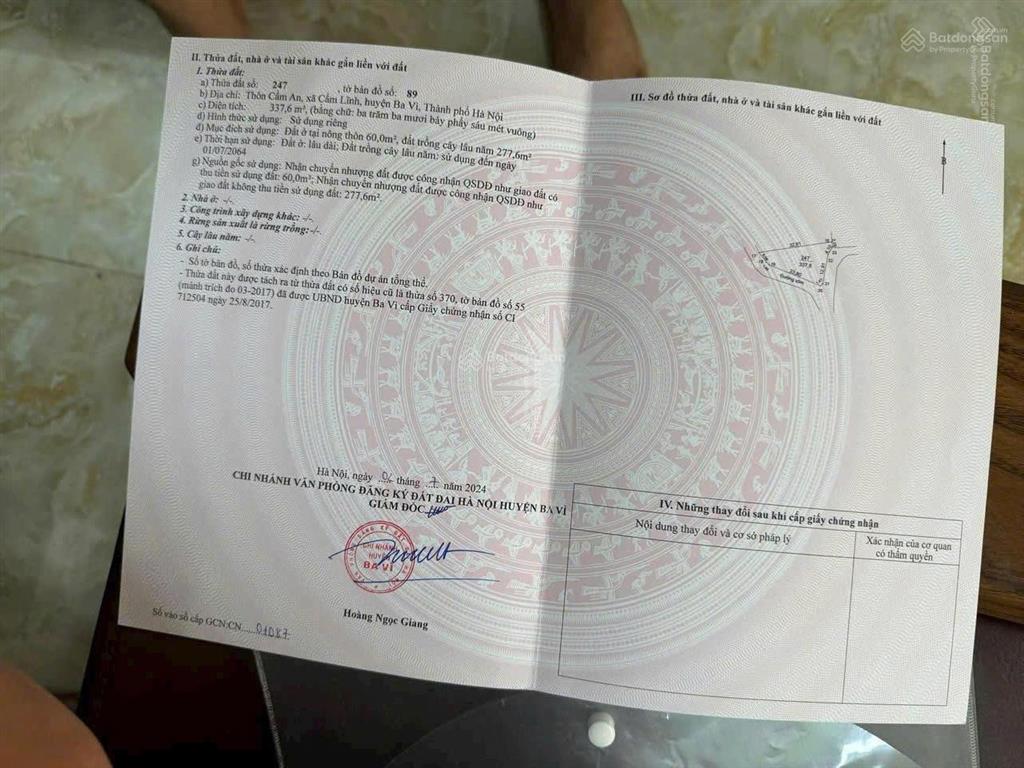 Lô góc 3 mặt tiền, vị trí đẹp thuộc tuyến 2 tl413 cẩm lĩnh, gần hồ suối hai, cách bến xe bus 80m