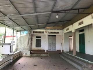 Mảnh đất sẵn nhà tại minh quang, ba vì, hà nội. cách tl415 chỉ 50m, mặt tiền 23m, phân 2 lô quá đẹp