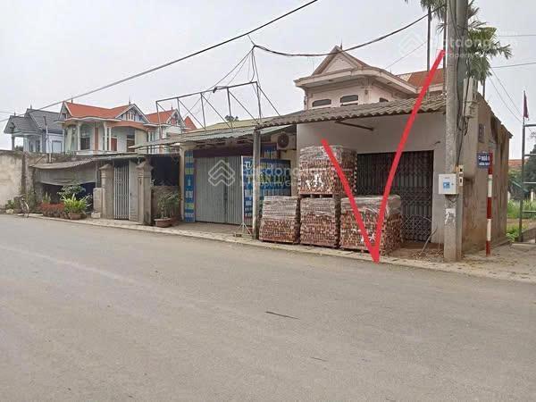 Lô góc 3 mặt tiền bám đường nhựa huyện lộ, cách tl87a chỉ 500m, sẵn kiot tại tản lĩnh,ba vì,hà nội