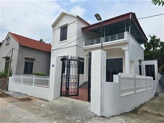 Hàng hiếm  nhà đất đoan hạ bám sông, view sông đà sẵn nhà 2t đẹp nghỉ dưỡng, cách tl317 chỉ 100m