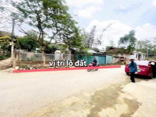 Lô góc 2 mặt tiền siêu thoáng, bám mặt đường nhựa kinh doanh buôn bán tốt tại hòa bình, sẵn nhà c4