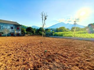 Mảnh đất nghỉ dưỡng cách tt hà nội 45km, cách trục chính và hồ lớn chỉ vài chục mét, cách tt xã 1km