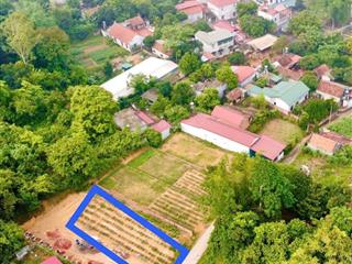 Duy nhất lô đất phú sơn giá rẻ, mt 12m = hậu, vị trí cách chợ, trường học 900m, bệnh viện ba vì 2km