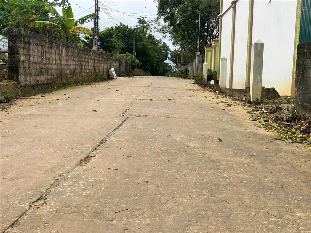 Tuyệt phẩm nghỉ dưỡng view đẹp ngút ngàn bậc nhất ba vì bám đường trục chính ngay cổng làng sầm uất