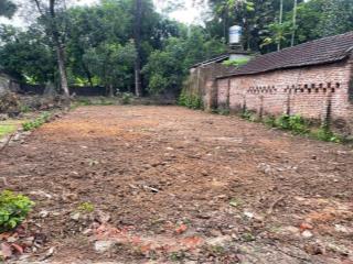 1,399tỷ có 244m2 đất mặt đường trục chính liên thôn  thuộc tuyến 2 tỉnh lộ, gần trường cđ gtvt tw1