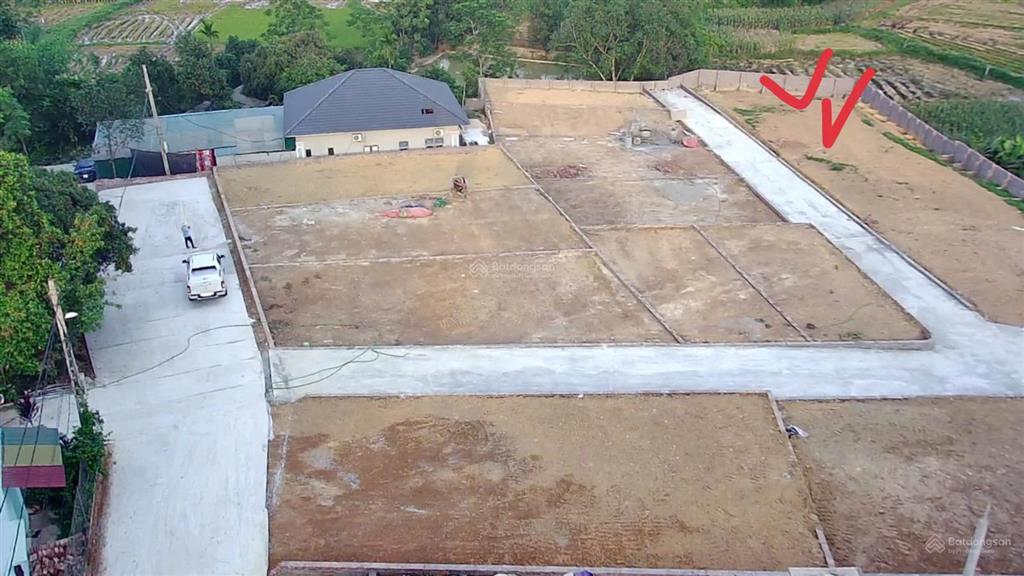 Chủ giảm giá sốc lô đất gần đường nhựa dân cư đông đúc cách trường chợ kdl đầm long hồ suối hai 1km