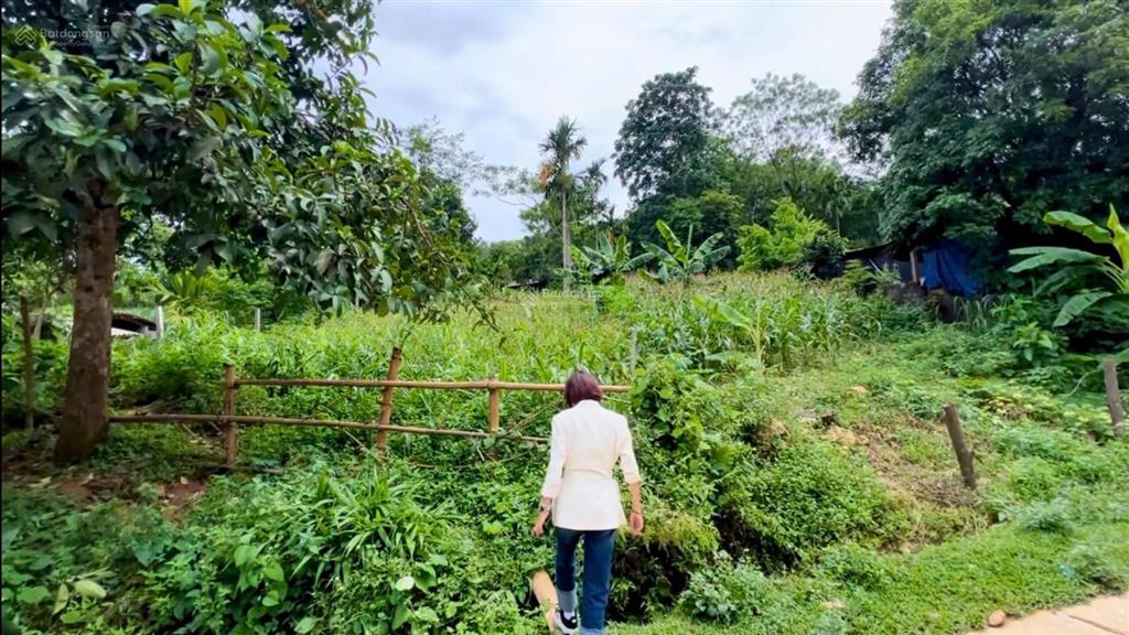 Đất nghỉ dưỡng khánh thượng view triệu đô, có 10m bám đường trục chính rộng 89m, kd buôn bán tốt