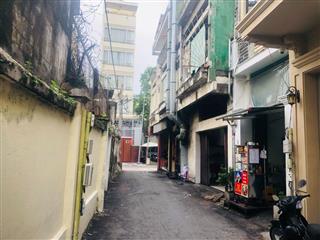 Bán nhà tại 32 Huyền Quang, Phường Tân Định, Quận 1, HCM. DT 33.5m2