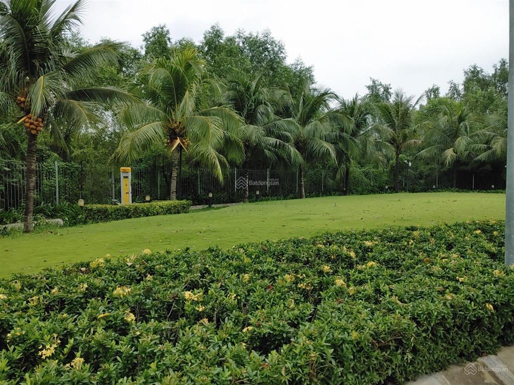 Biệt thự đảo nam long 1 trệt, 2 lầu, hoàn thiện bên ngoài nhà thô bên trong, khu an ninh yên tĩnh