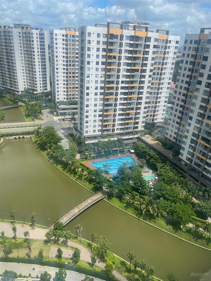 Cho thuê 58m2 nhà có rèm. giá 8  8tr5. xem nhà  0937 532 *** pkd mizuki park