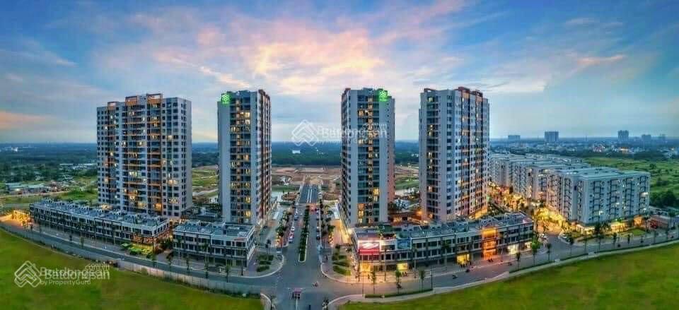 Cần cho thuê nhà mặt phố mizuki park. nhà phố 2 mặt tiền kinh doanh. vị trí đẹp, kdc sầm uất