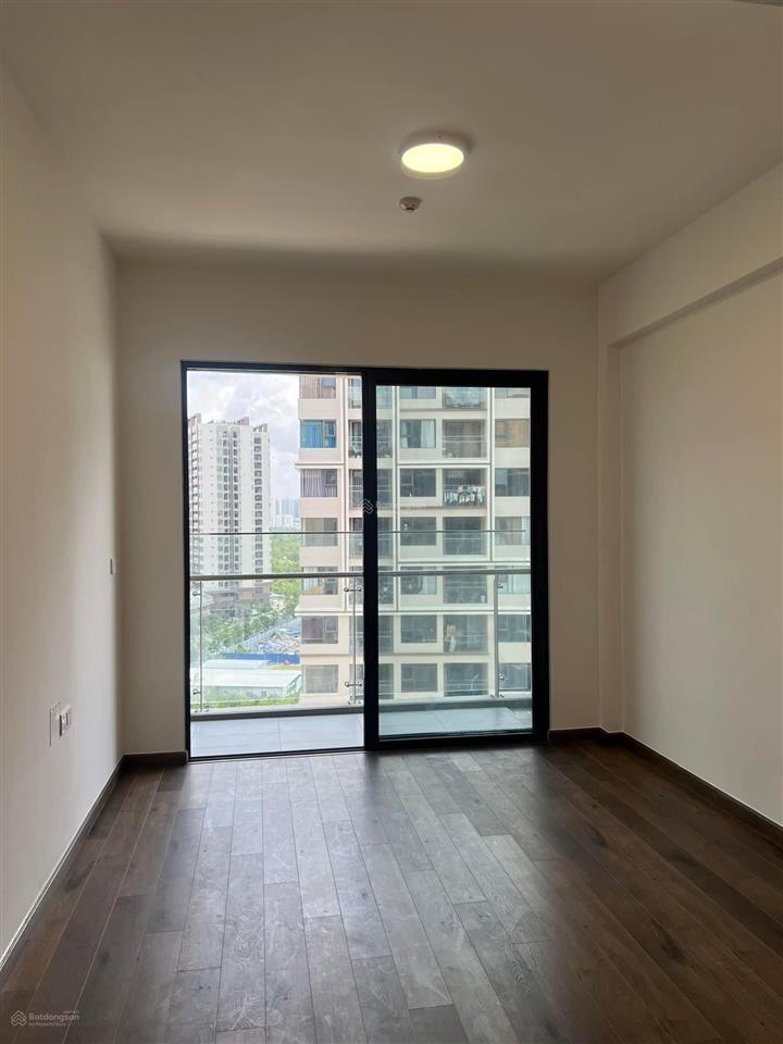Bán căn hộ mizuki park 60m2 2pn, 1wc giá chỉ 3.9 tỷ pháp lý đầy đủ, nhận nhà ngay